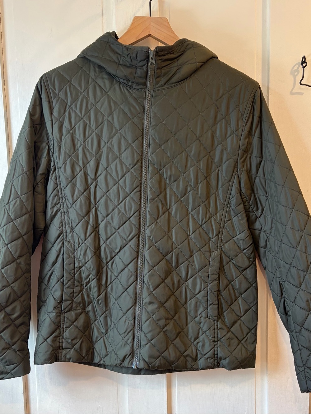 Uniqlo Women’s Quilted Fleece Jacket